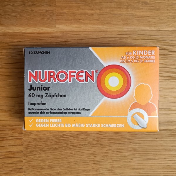 Packung des Schmerzmittelzäpchens »Nurofen«